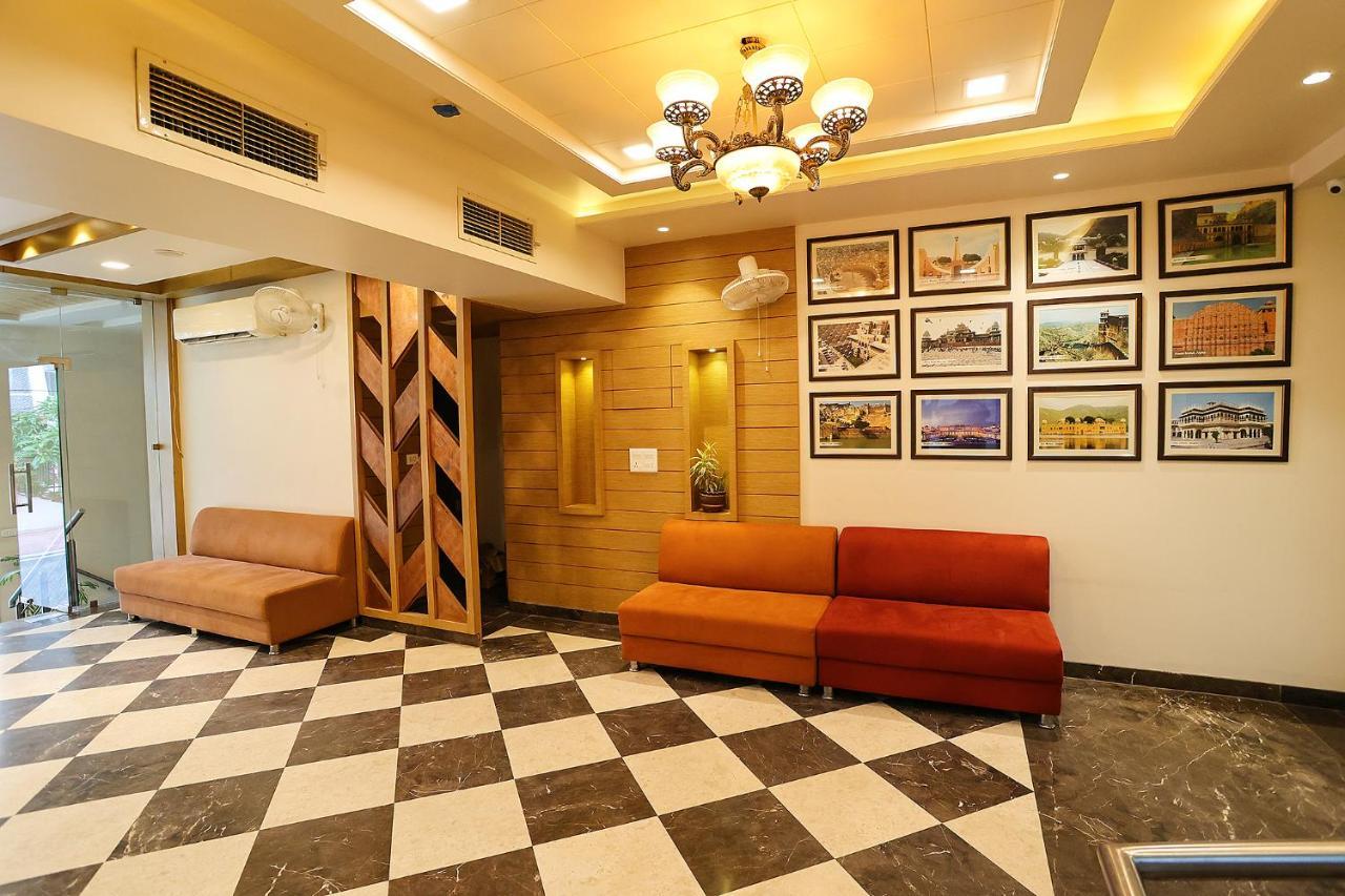 Royal Gm Plaza Hotell Jaipur Exteriör bild